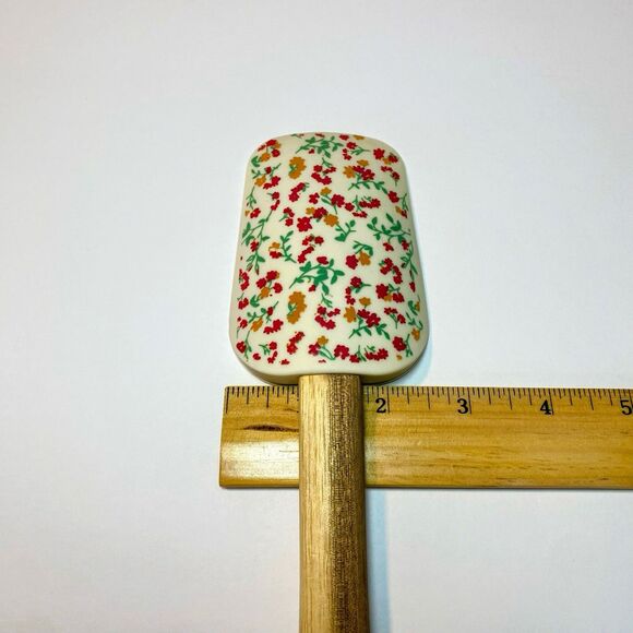 Pioneer Woman Flowered Silicone And Wooden Spatula - Picture 8 of 8